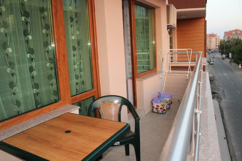 Paradise Day Pomorie Exterior foto